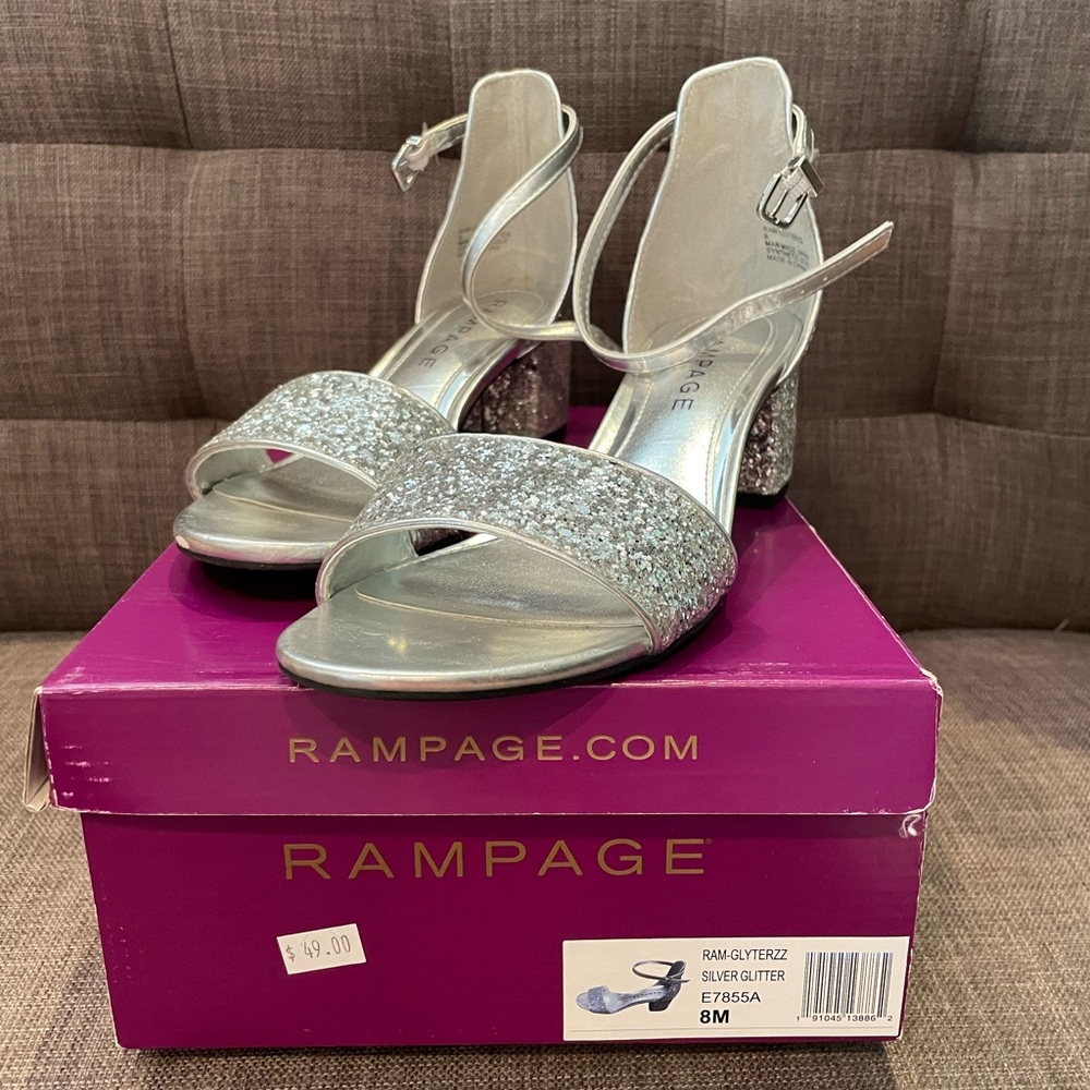 Rampage Silver Glitter Dress Shoes